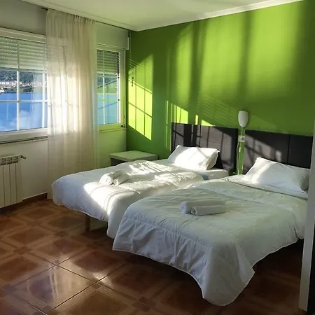 Hotel Playa De Quenxe *