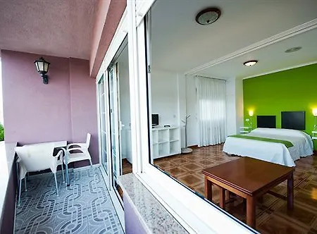 Playa De Quenxe Hotel