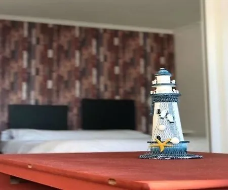 Hotel Playa De Quenxe *