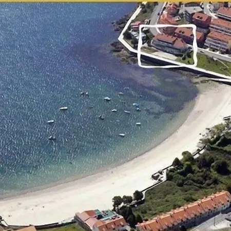 Playa De Quenxe Отель *