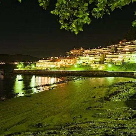 Playa De Quenxe Corcubión
